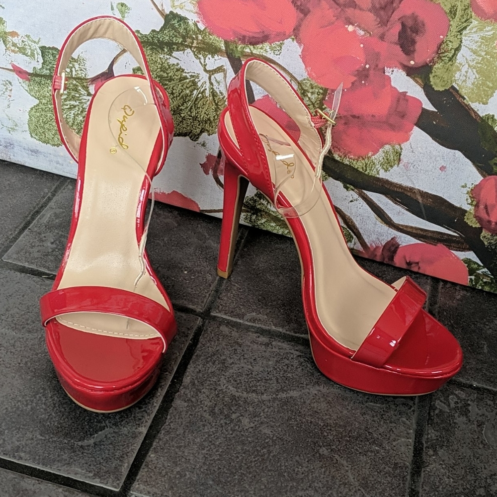 Sandal platform heels